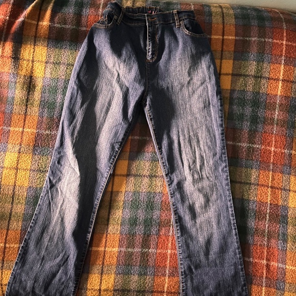 NWT Children’s Place Bootcut Blue Jeans — Size XXL girls or S women - Picture 3 of 4